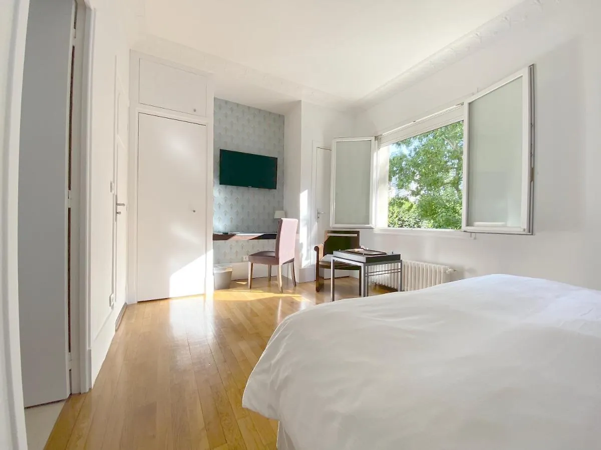 ** Bed & Breakfast La Villa Paris - B&B France