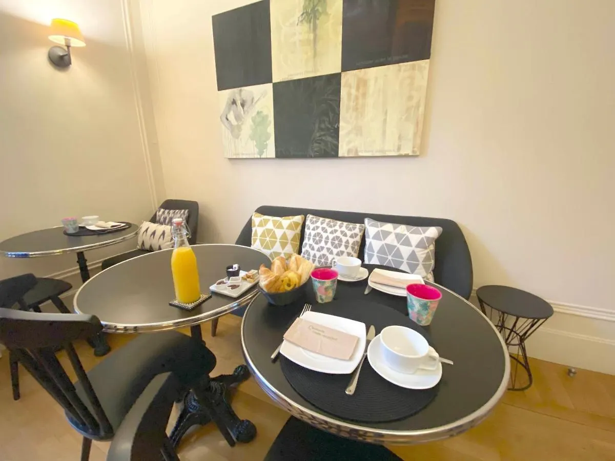 ** Bed & Breakfast La Villa Paris - B&B France