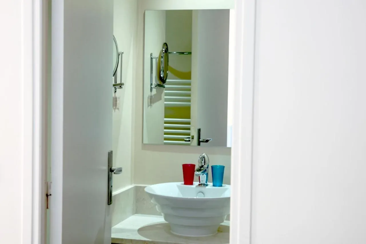 La Villa Paris - B&B