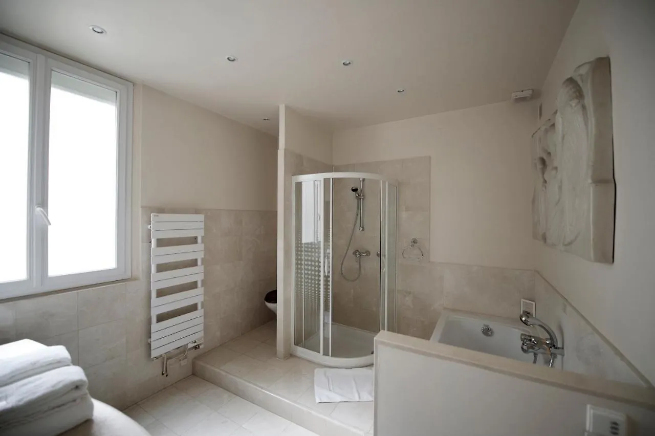Bed & Breakfast La Villa Paris - B&B