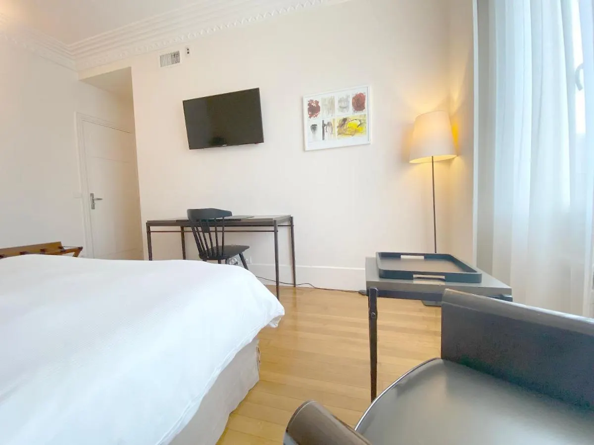 La Villa Paris - B&B 2*,  France