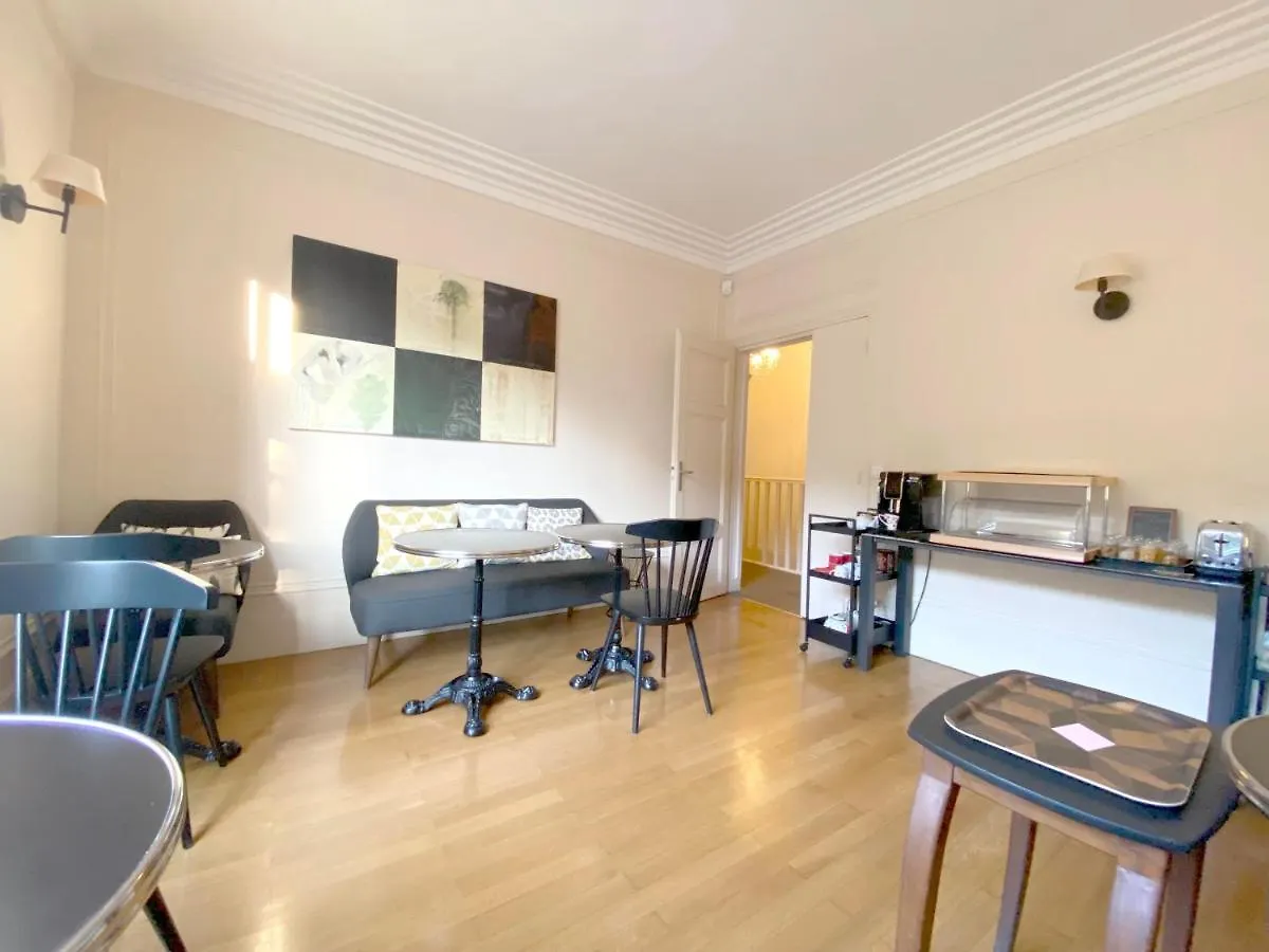 La Villa Paris - B&B